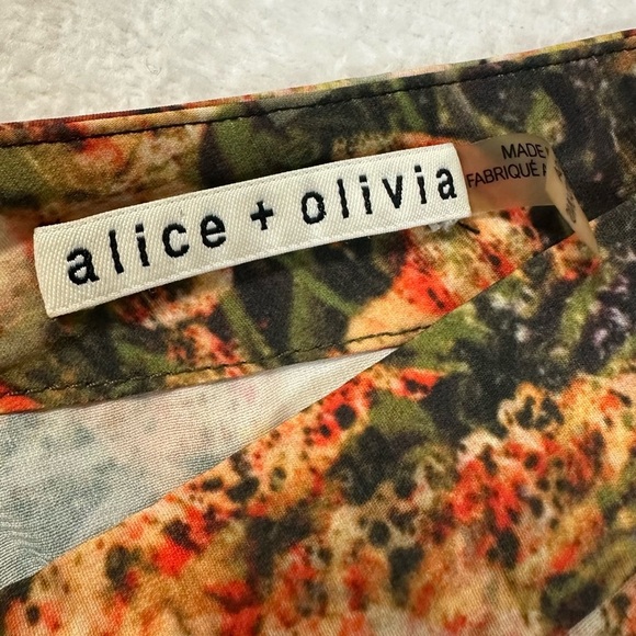 Alice + Olivia Floral Print Wide Leg Peasant Pants - Picture 4 of 16